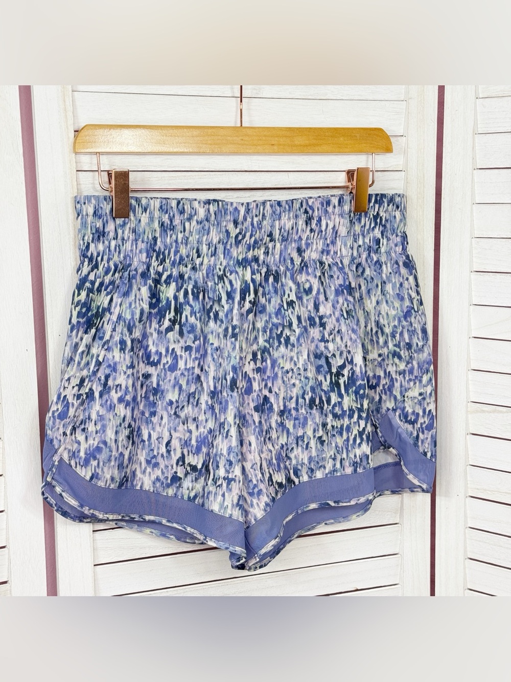 Athleta High Rise Mesh Racer Run Athletic Shorts Purple Small - Picture 15 of 15